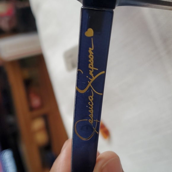 [Jessica Simpson] Ombre Turtoise Sunglasses - Picture 4 of 8